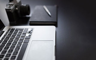 贝林厄姆太狠了！国家德比一脚踢碎巴萨信心